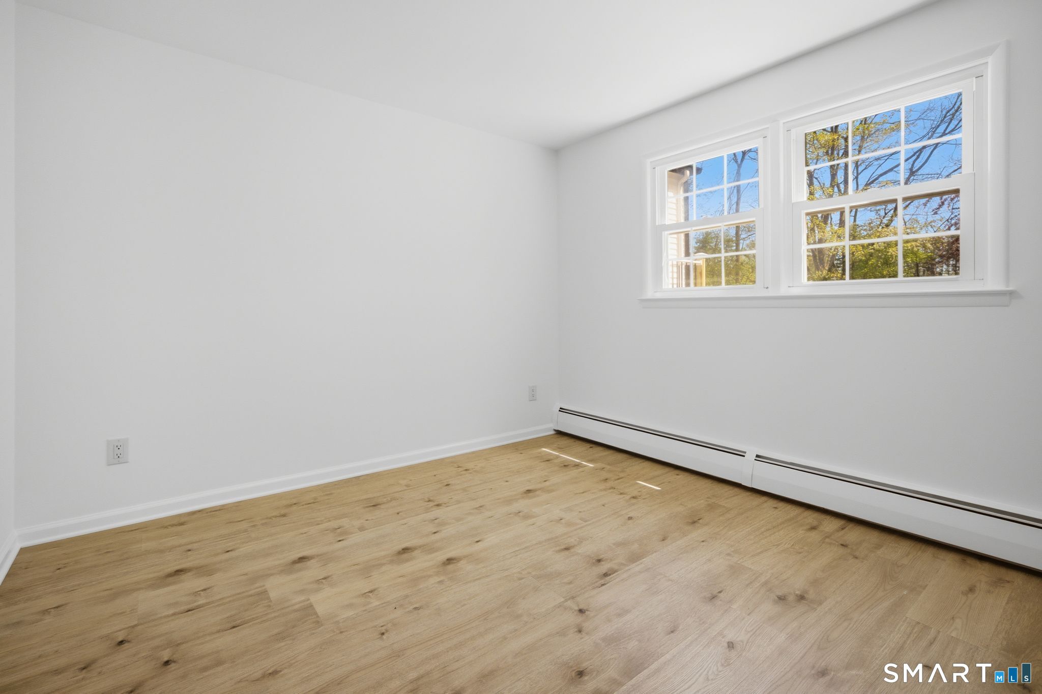32 Brentwood Drive Bloomfield CT 06002
