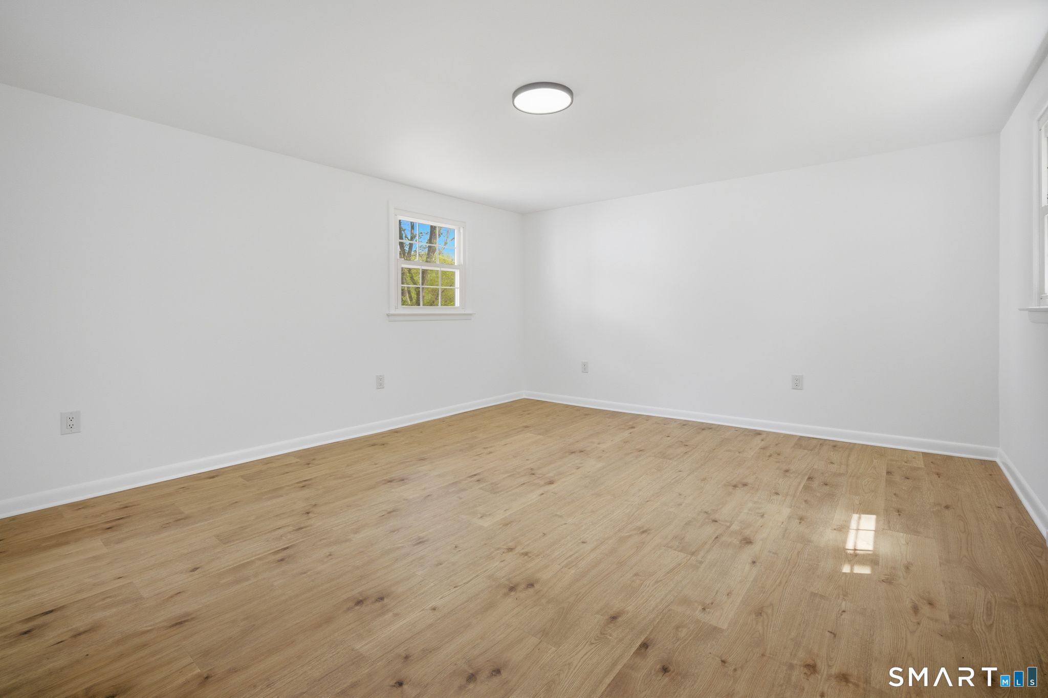 32 Brentwood Drive Bloomfield CT 06002