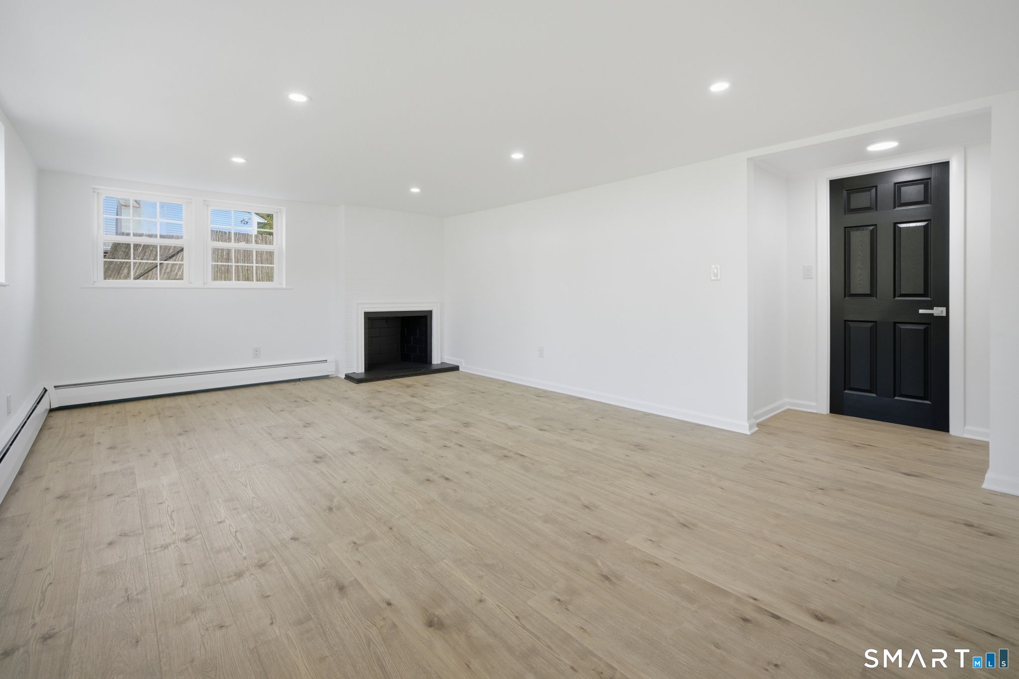 32 Brentwood Drive Bloomfield CT 06002