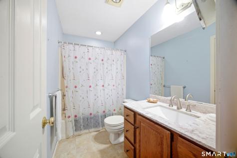4 Oxford Drive Suffield CT 06078