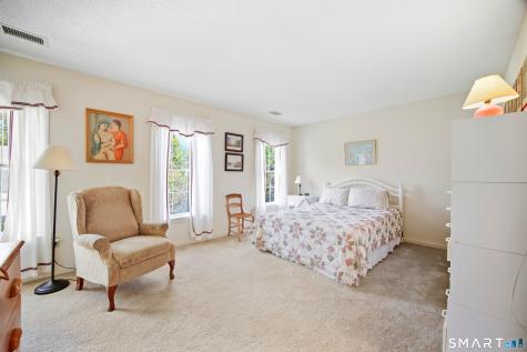 4 Oxford Drive Suffield CT 06078