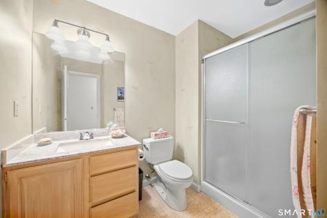 4 Oxford Drive Suffield CT 06078