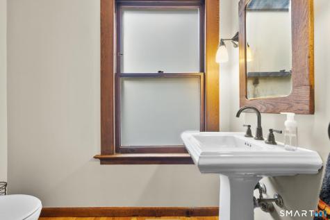 147 Alden Avenue New Haven CT 06515