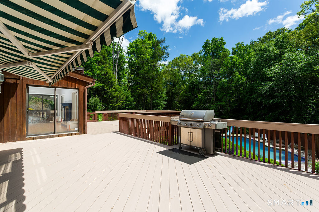 21 Holiday Point Road Sherman CT 06784