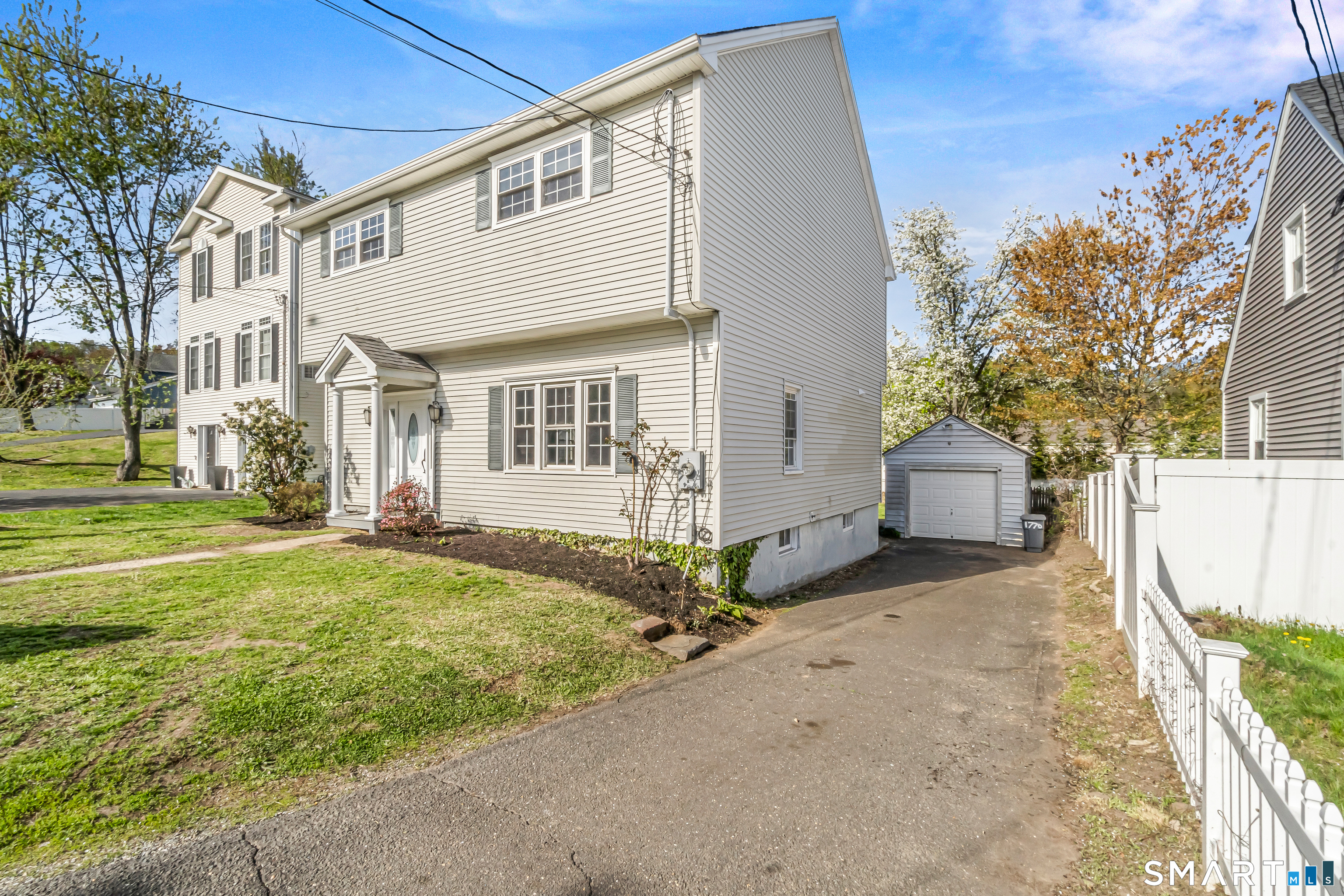 1770 Stratfield Road Fairfield CT 06825