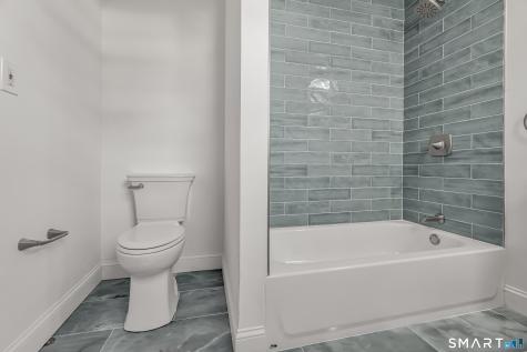 1770 Stratfield Road Fairfield CT 06825