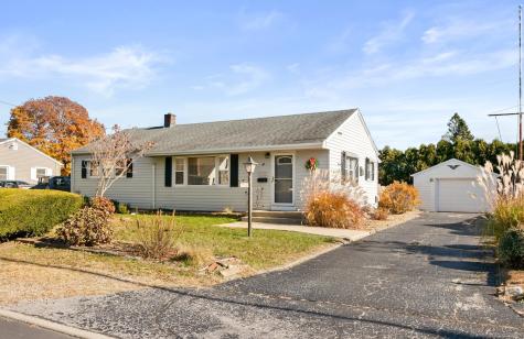 4 Brill Avenue Waterford CT 06385