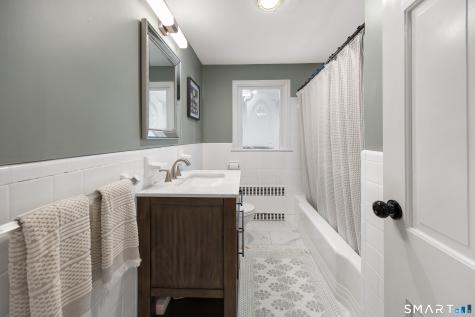 163 Clearfield Road Wethersfield CT 06109
