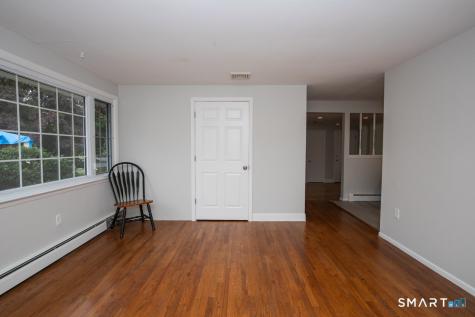 36 Jamestown Circle Wallingford CT 06492