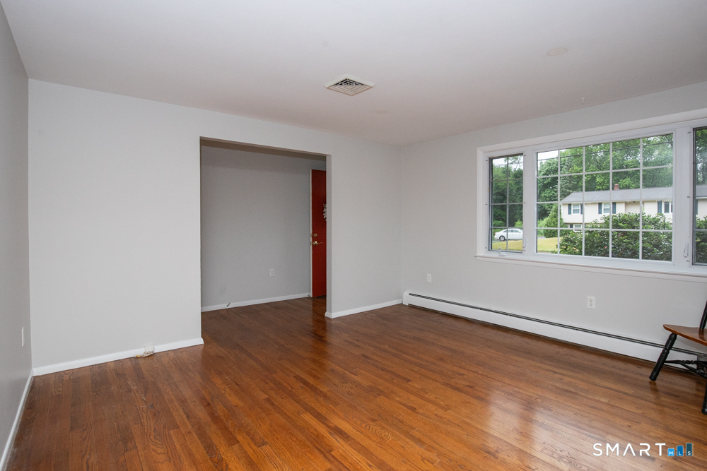 36 Jamestown Circle Wallingford CT 06492