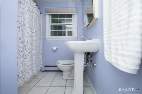 36 Jamestown Circle Wallingford CT 06492