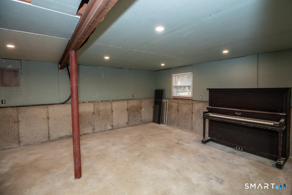 36 Jamestown Circle Wallingford CT 06492