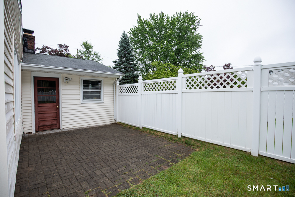 36 Jamestown Circle Wallingford CT 06492