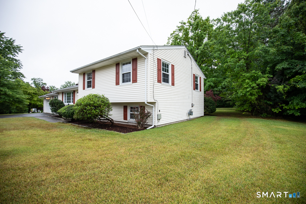 36 Jamestown Circle Wallingford CT 06492