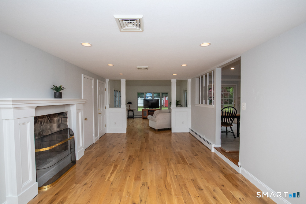 36 Jamestown Circle Wallingford CT 06492