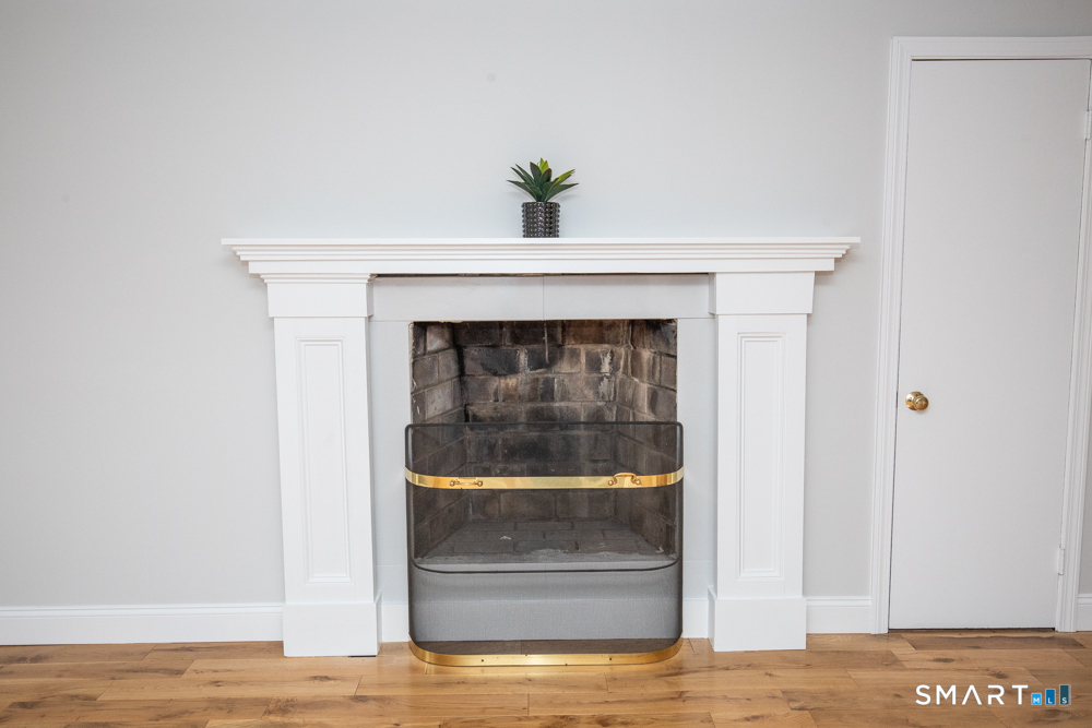 36 Jamestown Circle Wallingford CT 06492