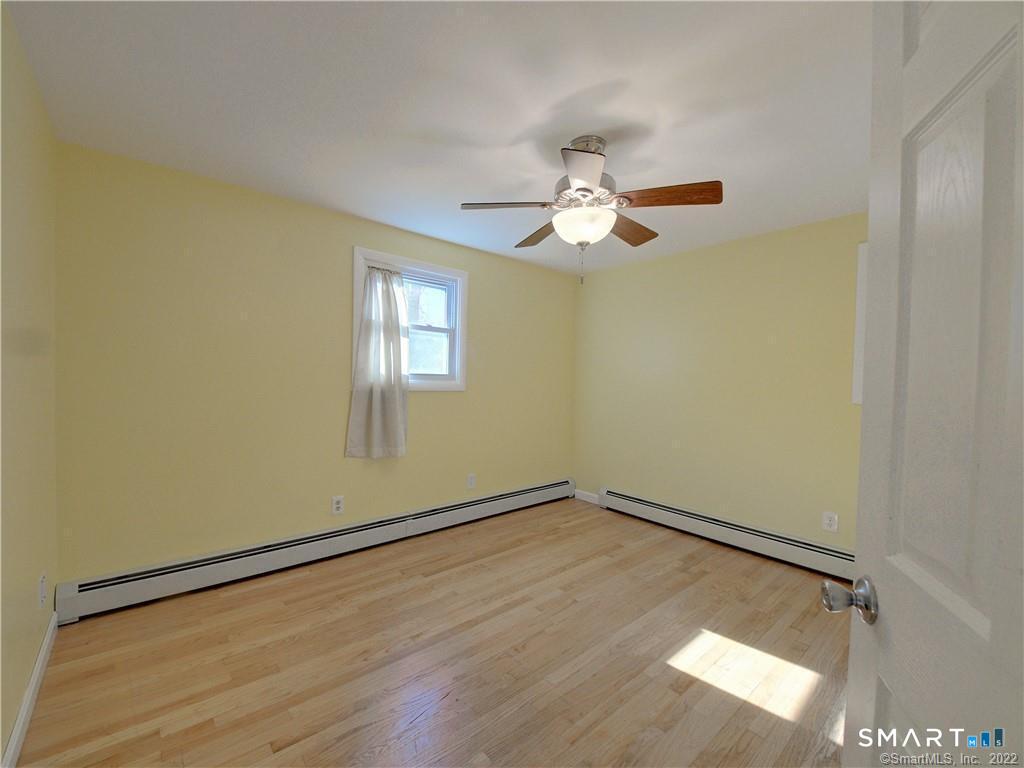 38 Pond Drive North Stonington CT 06359