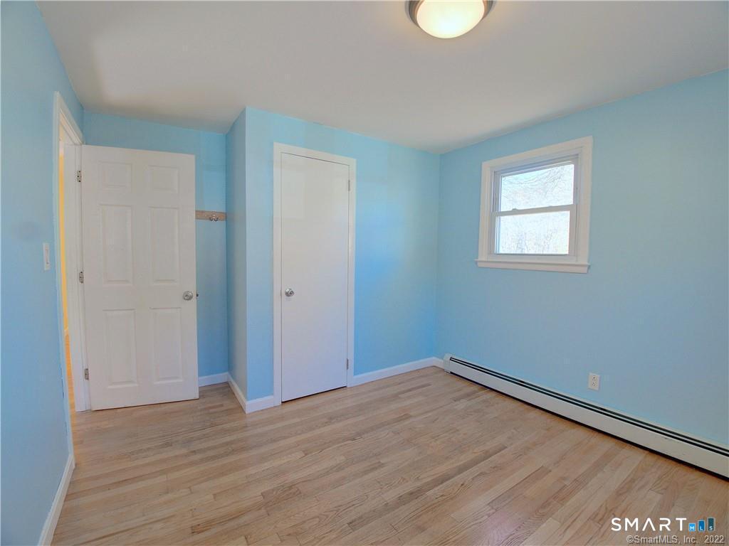 38 Pond Drive North Stonington CT 06359