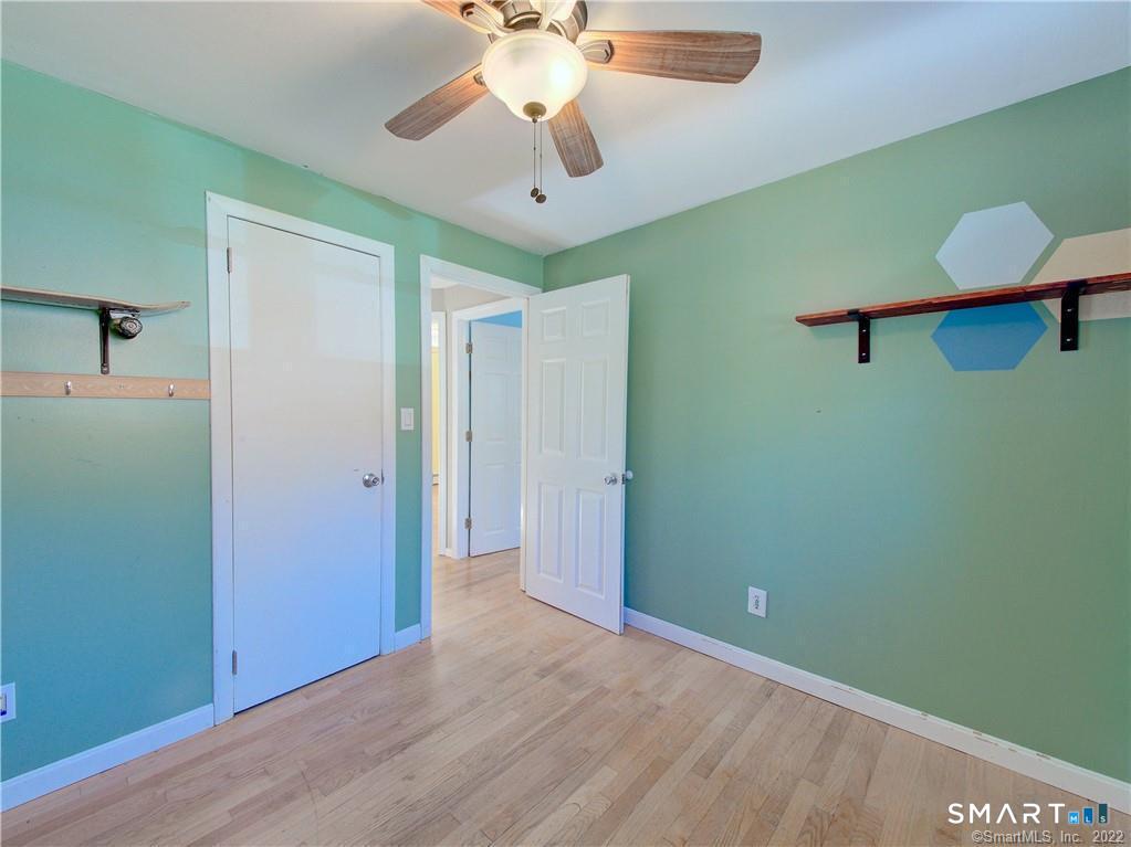 38 Pond Drive North Stonington CT 06359