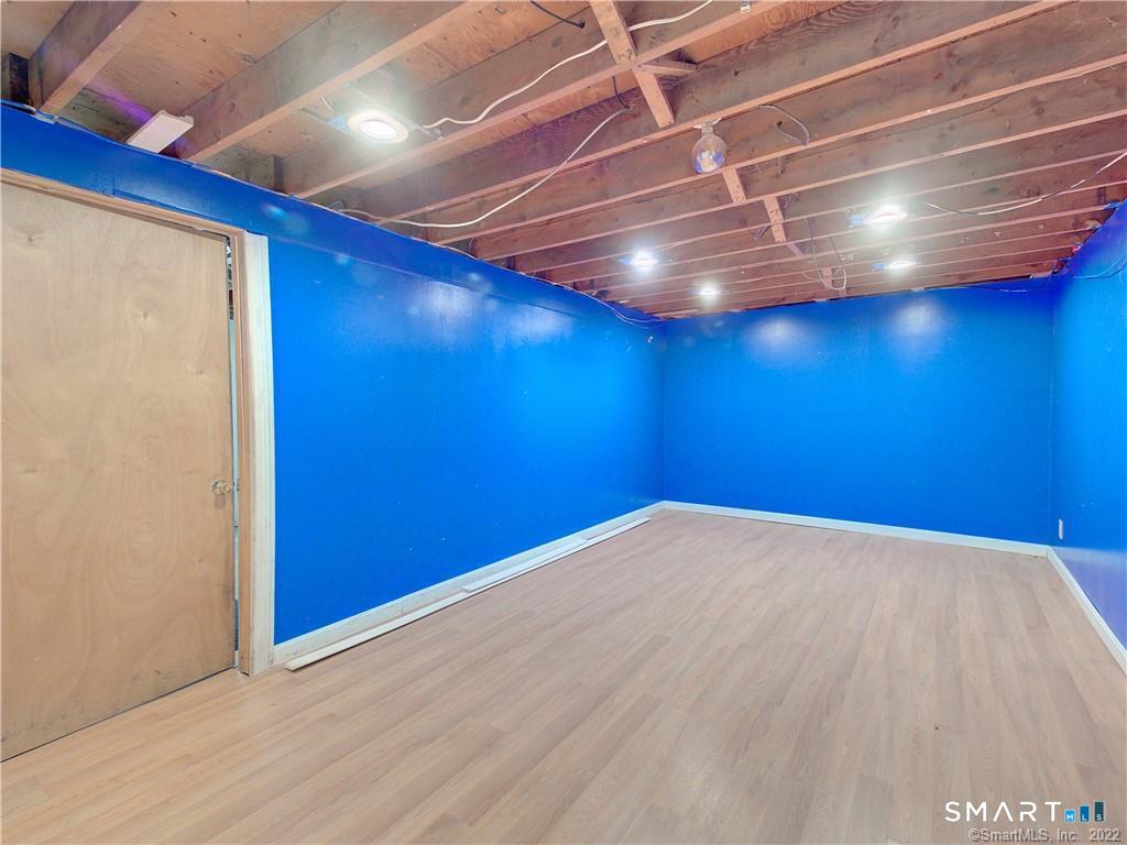 38 Pond Drive North Stonington CT 06359