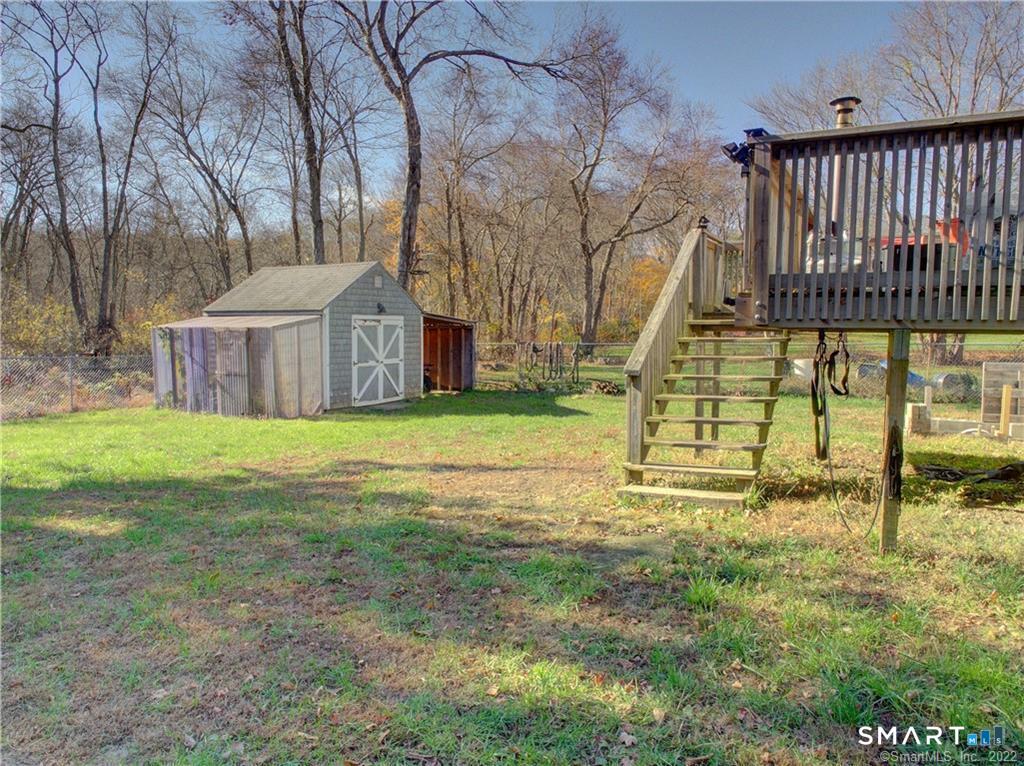 38 Pond Drive North Stonington CT 06359