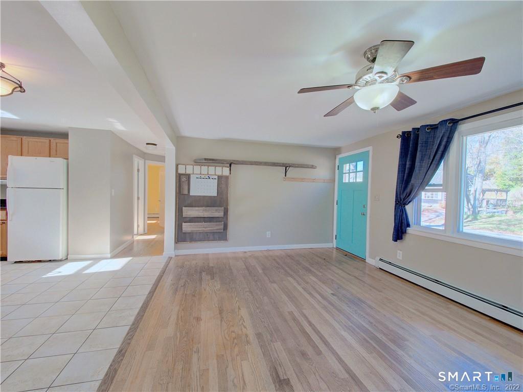 38 Pond Drive North Stonington CT 06359