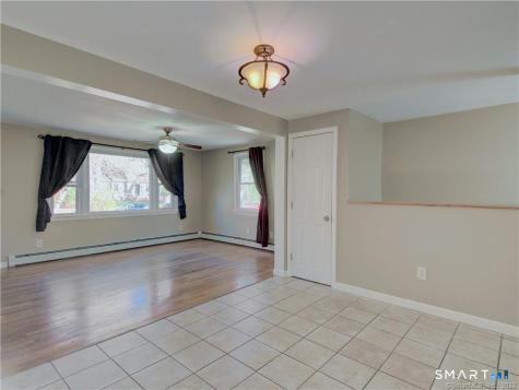 38 Pond Drive North Stonington CT 06359