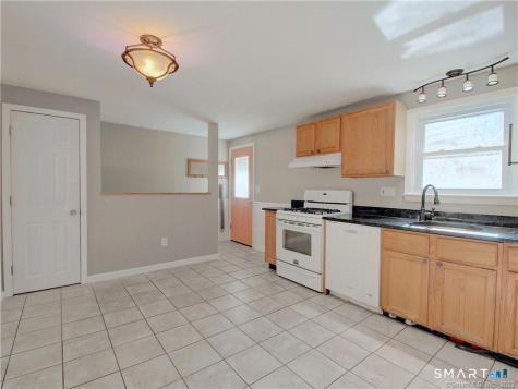 38 Pond Drive North Stonington CT 06359