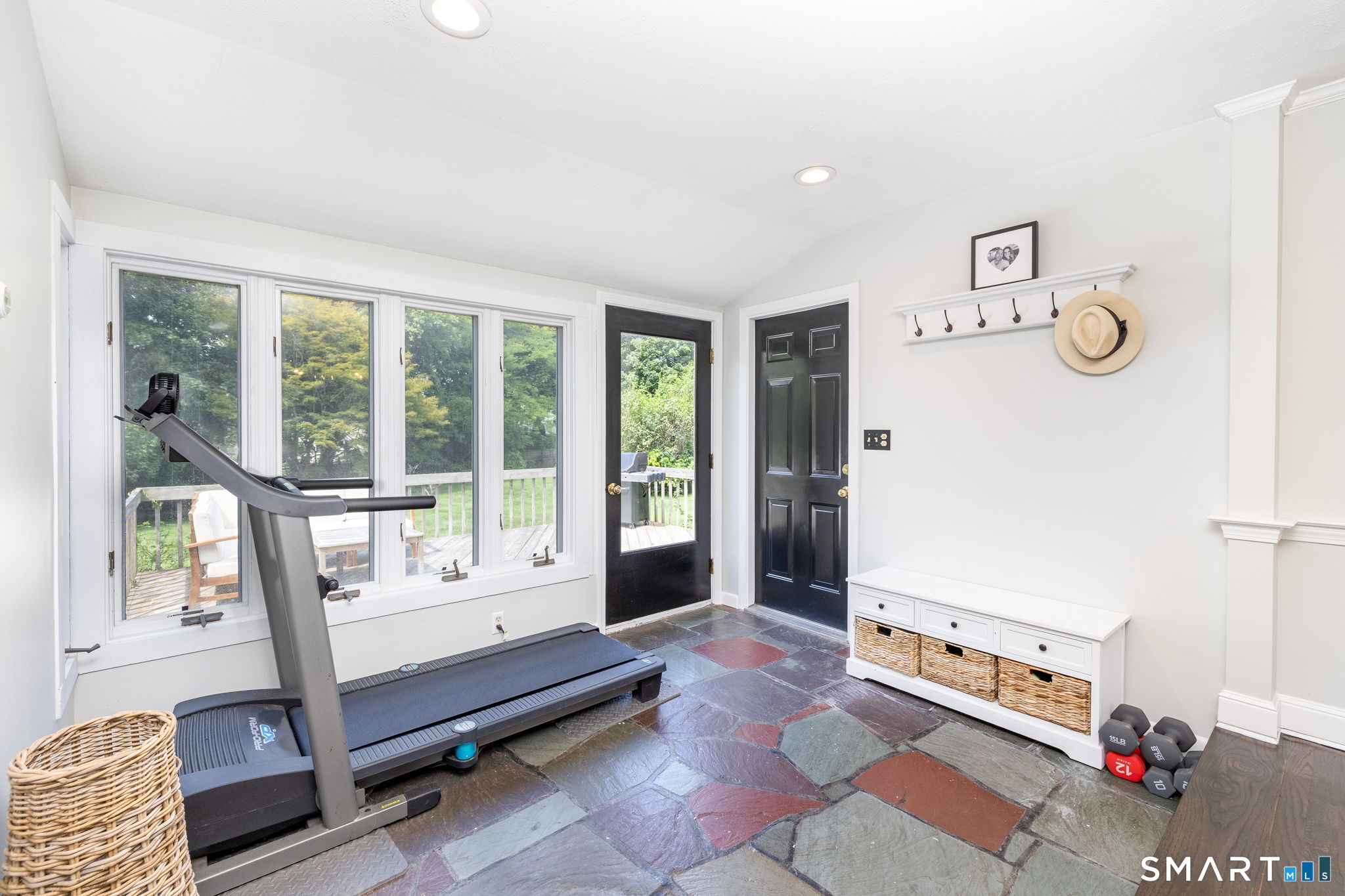 597 Maple Street Wethersfield CT 06109