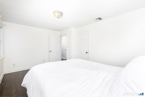 597 Maple Street Wethersfield CT 06109