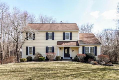 1 Red Barn Lane Brookfield CT 06804