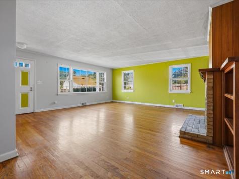 15 Third Avenue Branford CT 06405