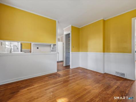 15 Third Avenue Branford CT 06405
