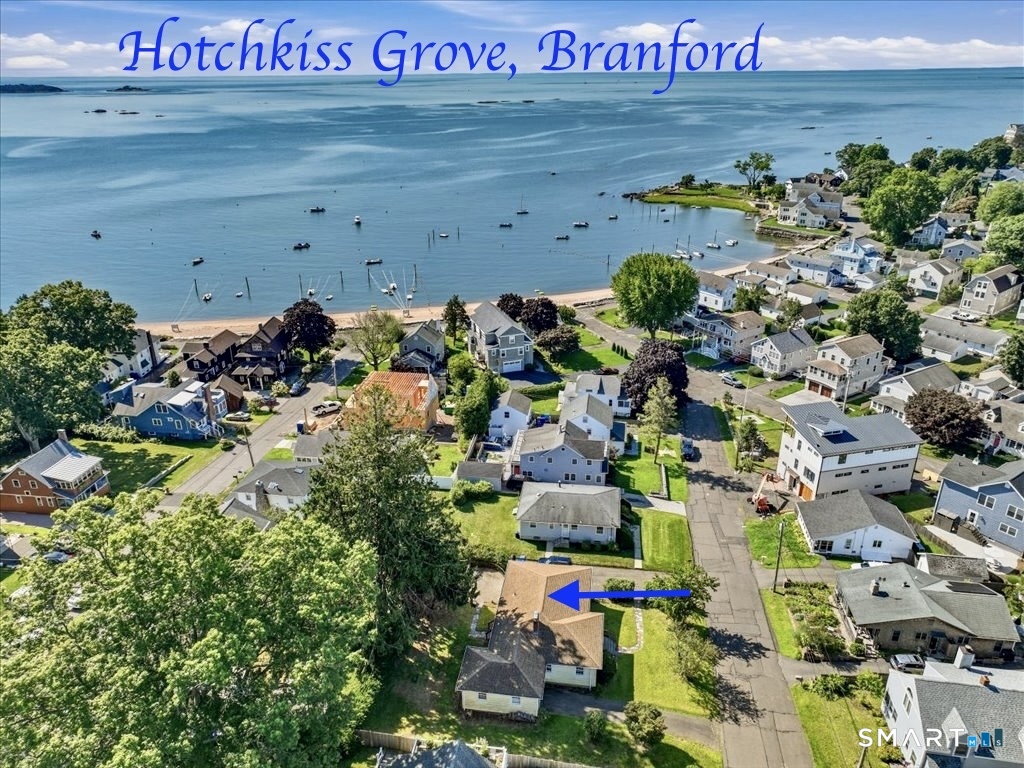 15 Third Avenue Branford CT 06405