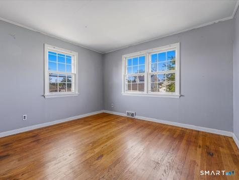 15 Third Avenue Branford CT 06405