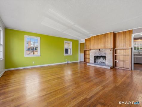 15 Third Avenue Branford CT 06405
