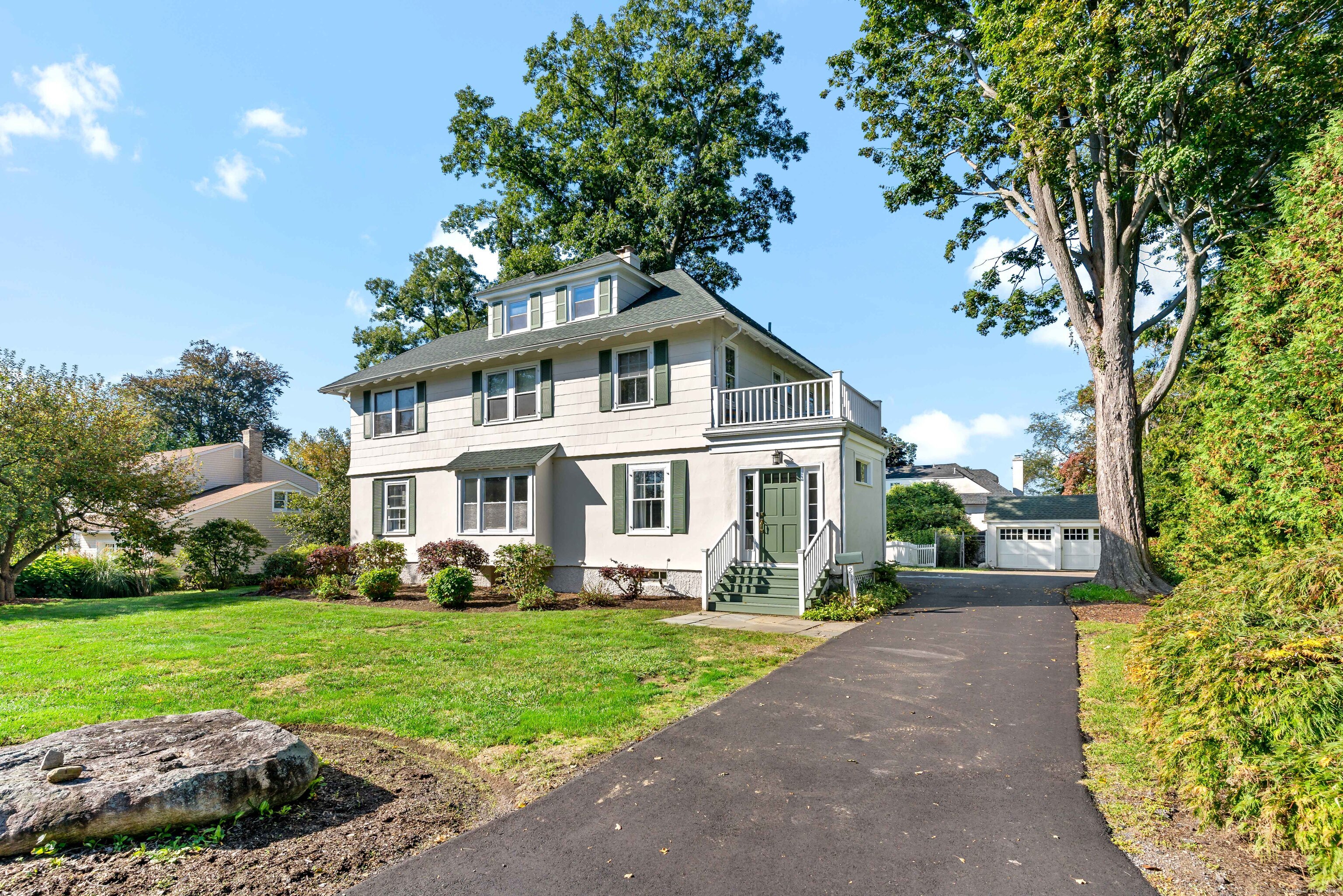21 Cresthill Place Stamford CT 06902