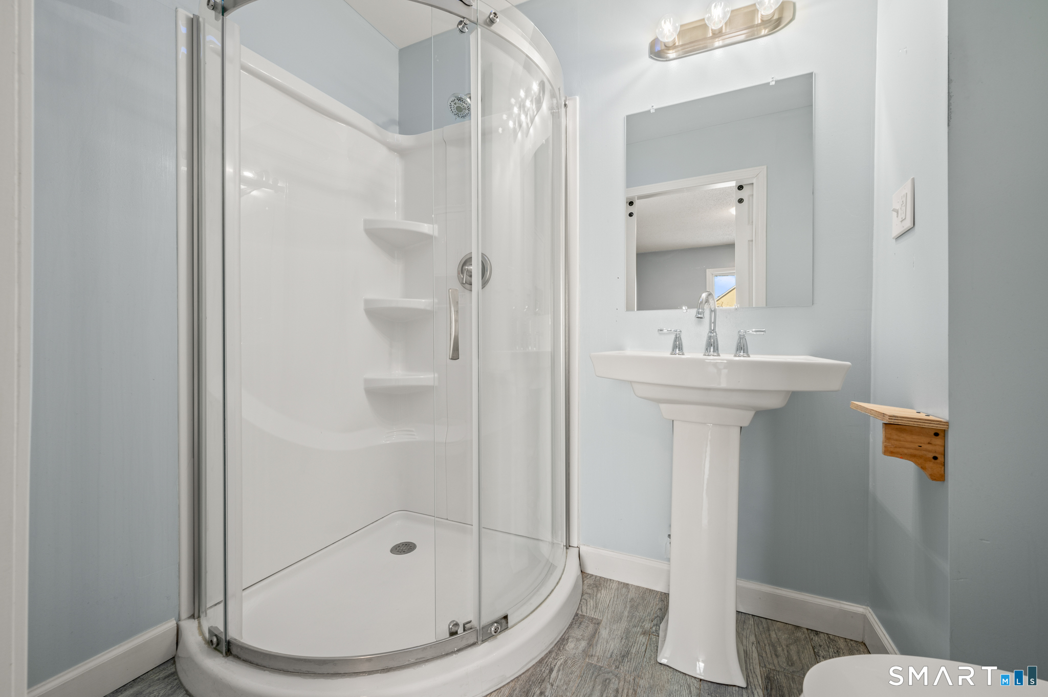 24 Pearl Street Glastonbury CT 06033