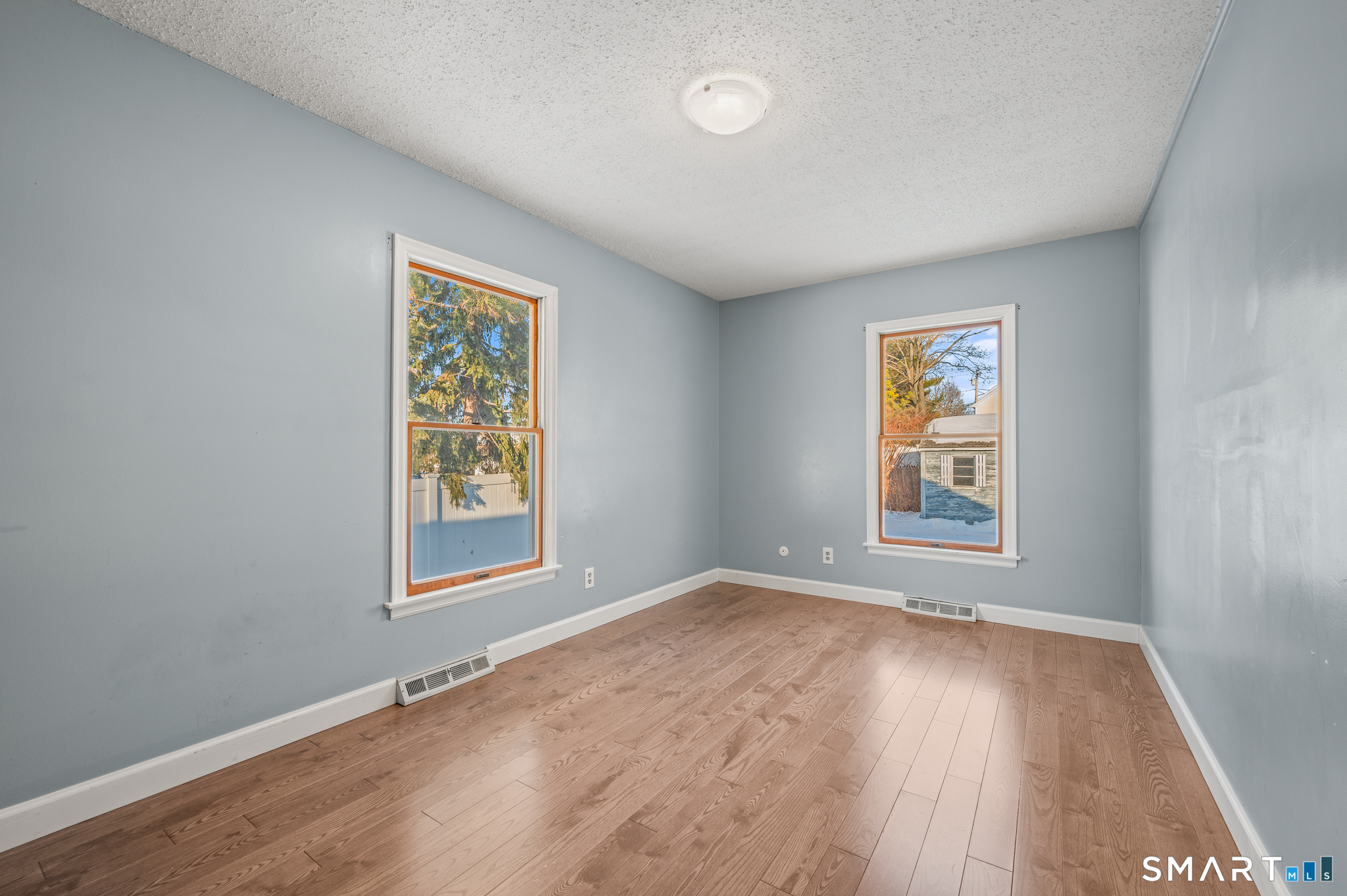 24 Pearl Street Glastonbury CT 06033