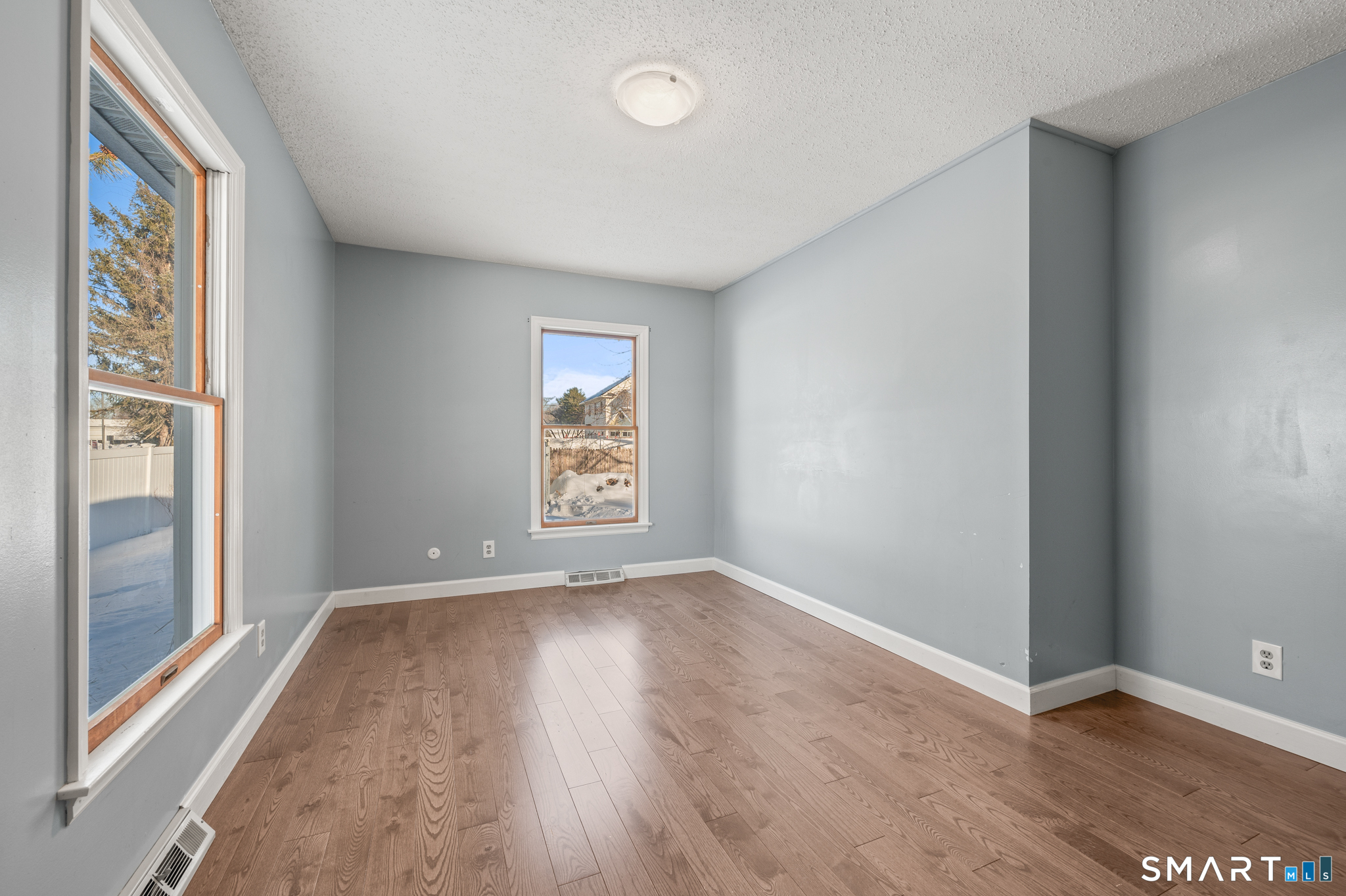 24 Pearl Street Glastonbury CT 06033