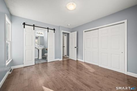 24 Pearl Street Glastonbury CT 06033