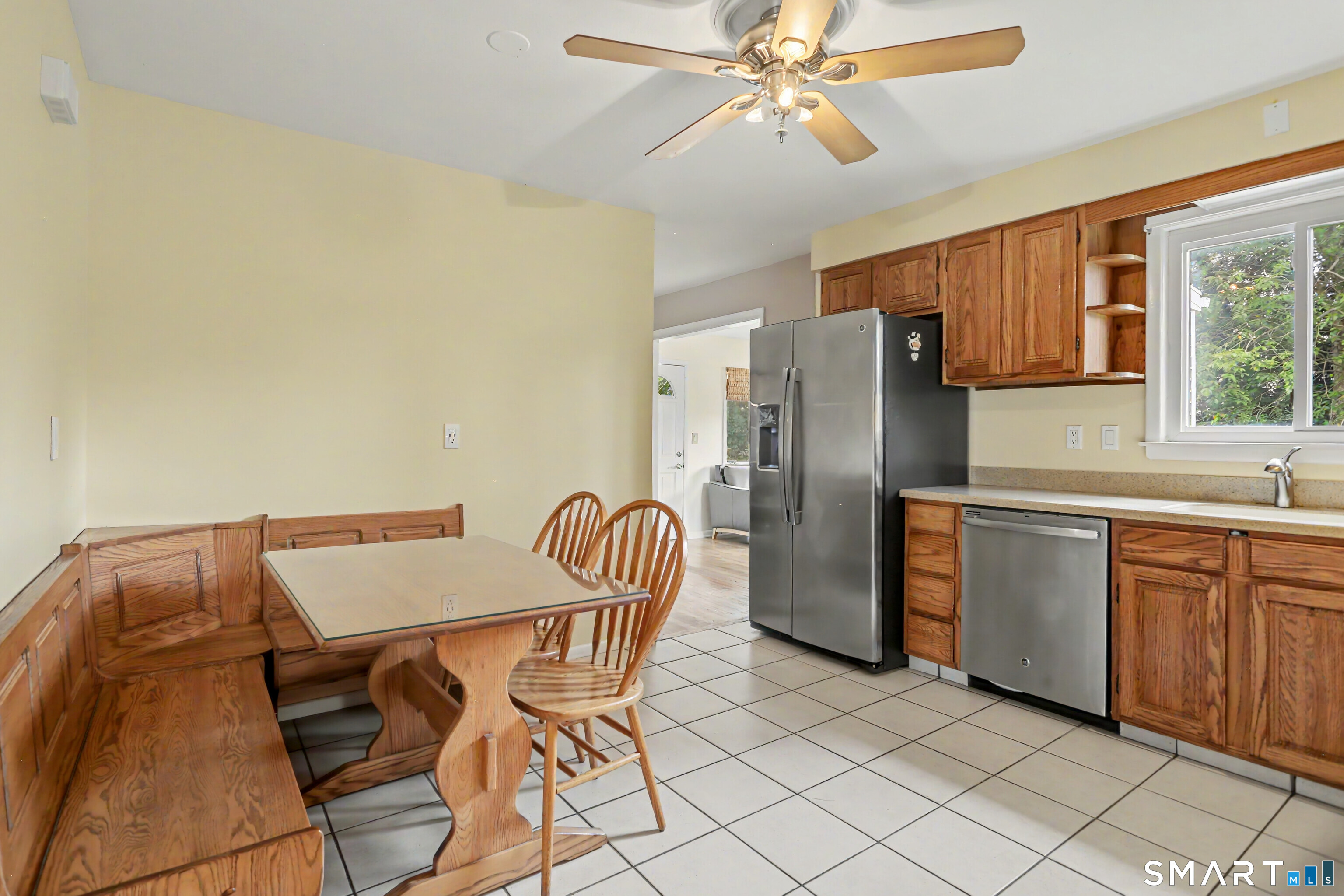 35 Sunrise Terrace Stratford CT 06614