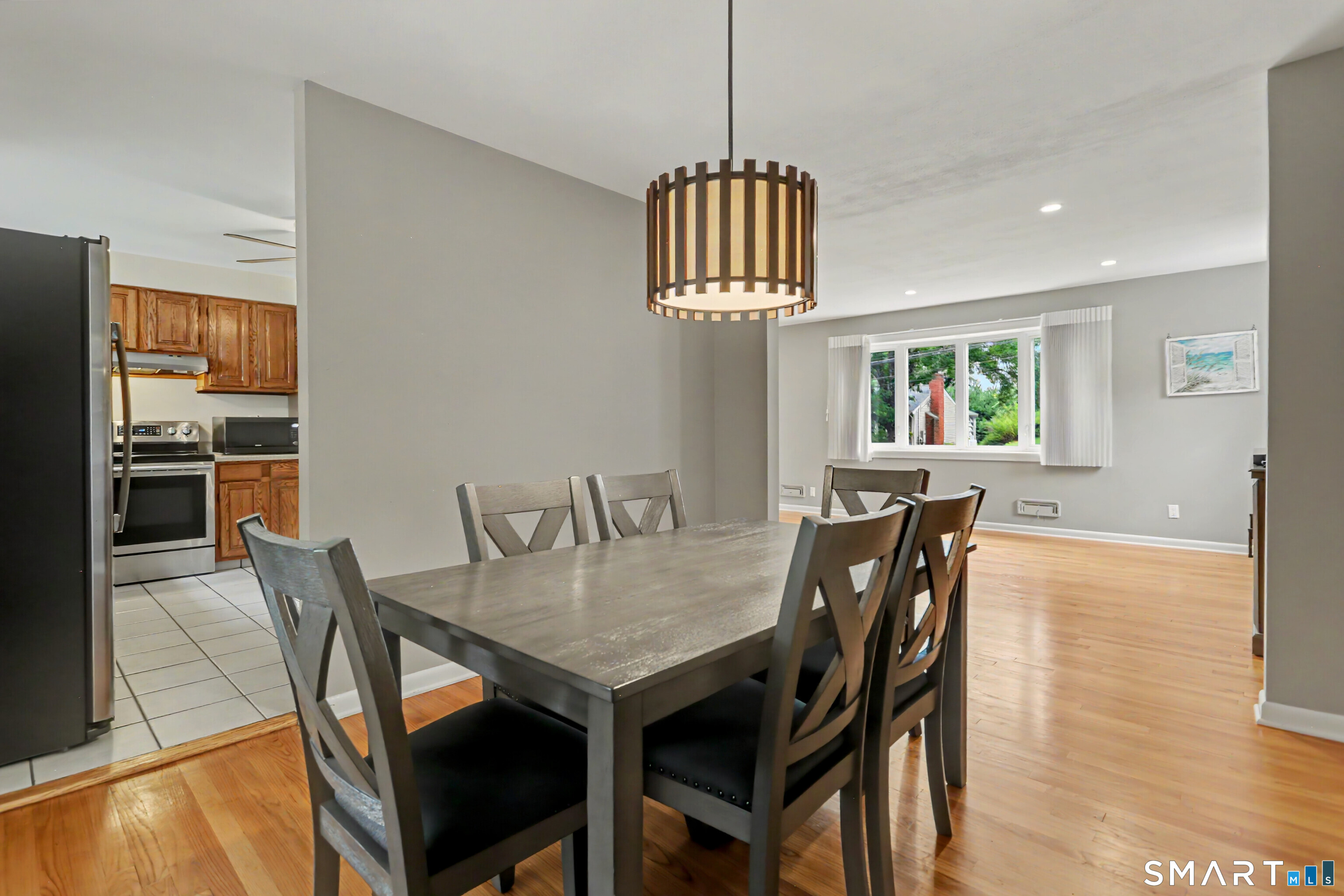 35 Sunrise Terrace Stratford CT 06614
