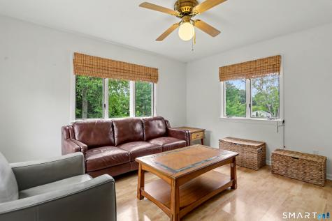 35 Sunrise Terrace Stratford CT 06614