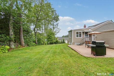 35 Sunrise Terrace Stratford CT 06614
