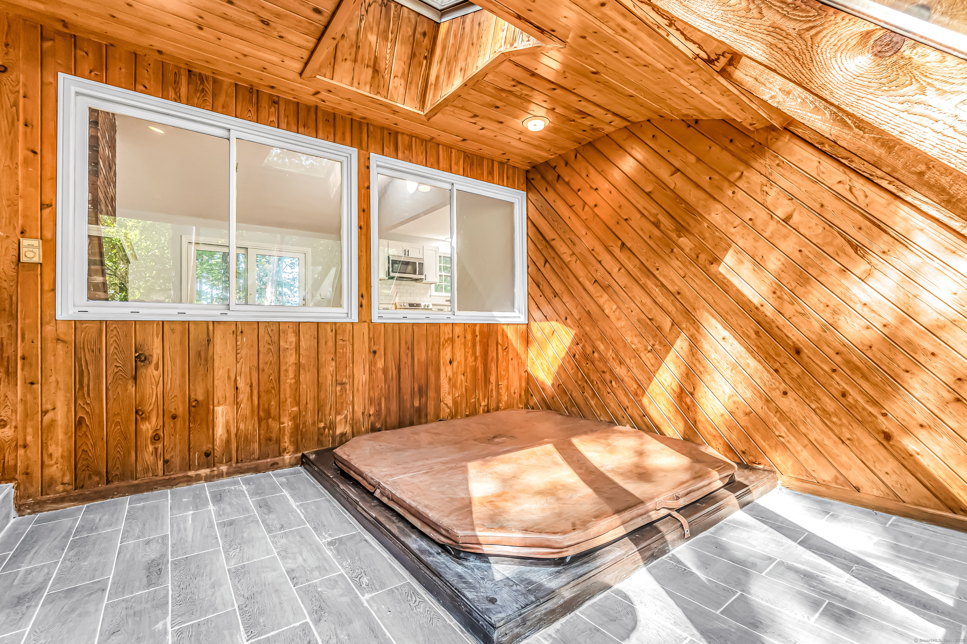 15 Elm Road Tolland CT 06084