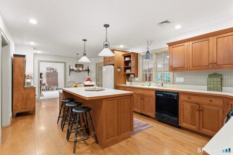 276 Stratton Brook Road Simsbury CT 06092