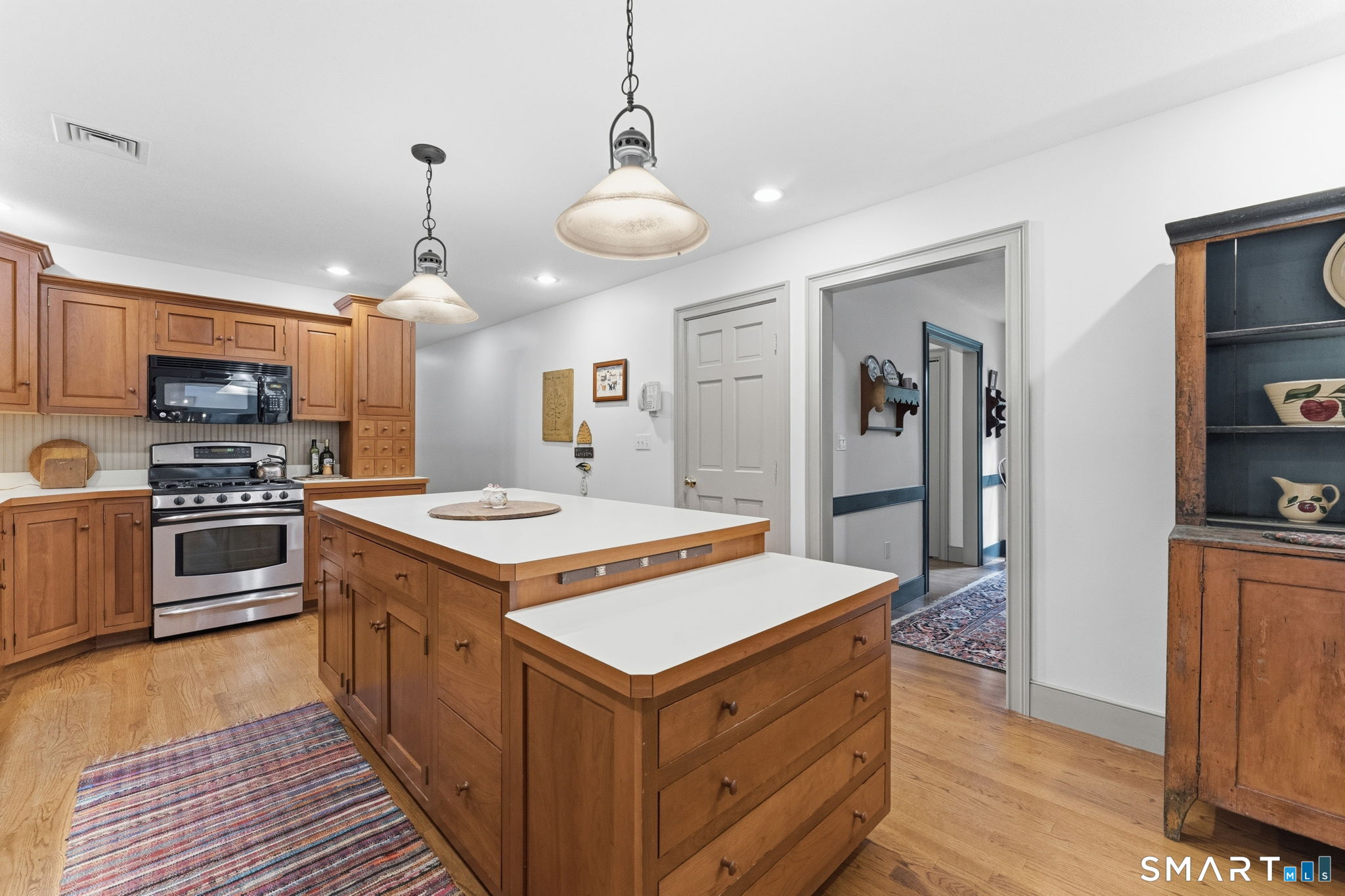 276 Stratton Brook Road Simsbury CT 06092