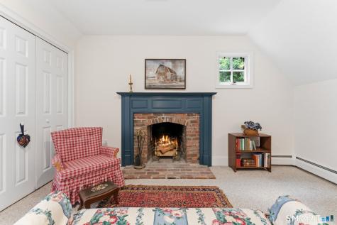 276 Stratton Brook Road Simsbury CT 06092