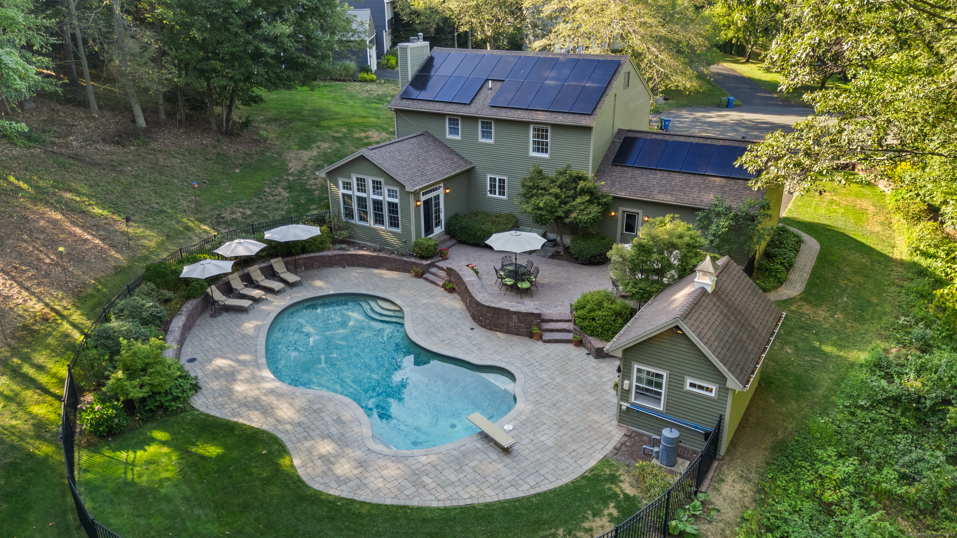 11 Nutmeg Lane East Hampton CT 06424